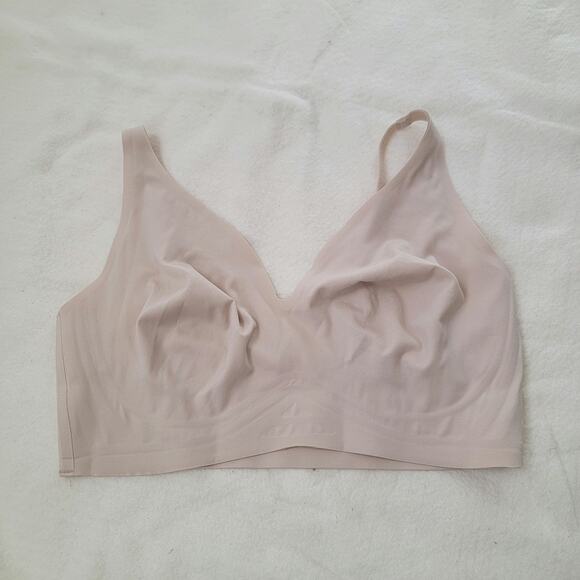 Rhonda Shear Bra XL Lightweight Seamless No Gel Insert Suntan Adjustable Strap‎ - Picture 1 of 8